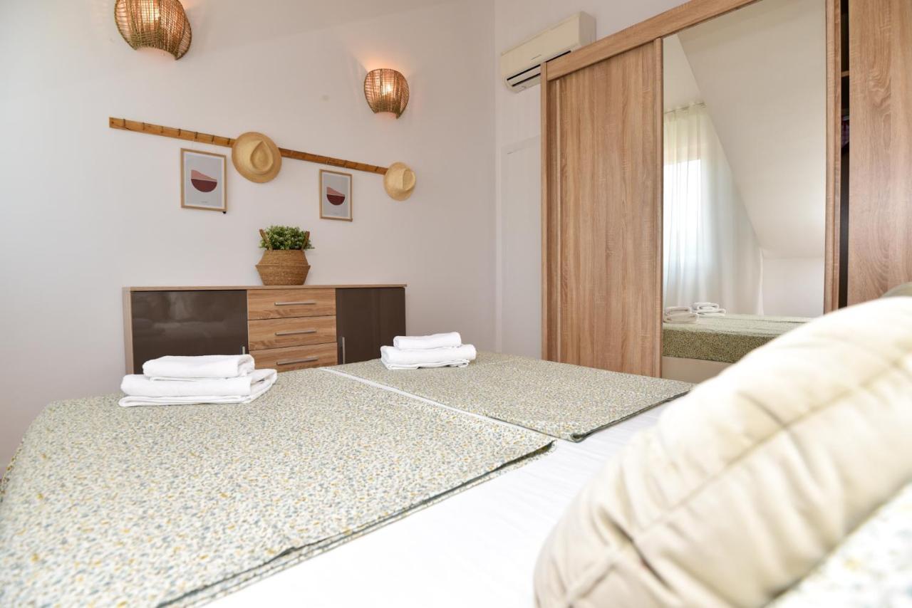 דוברובניק Apartment Sunny Bay - Free Parking מראה חיצוני תמונה